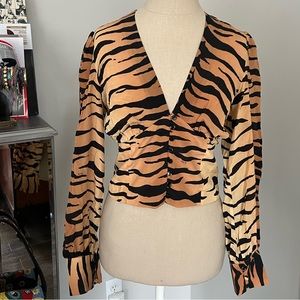 NWT Leopard Kaia Top M by Realisation Par